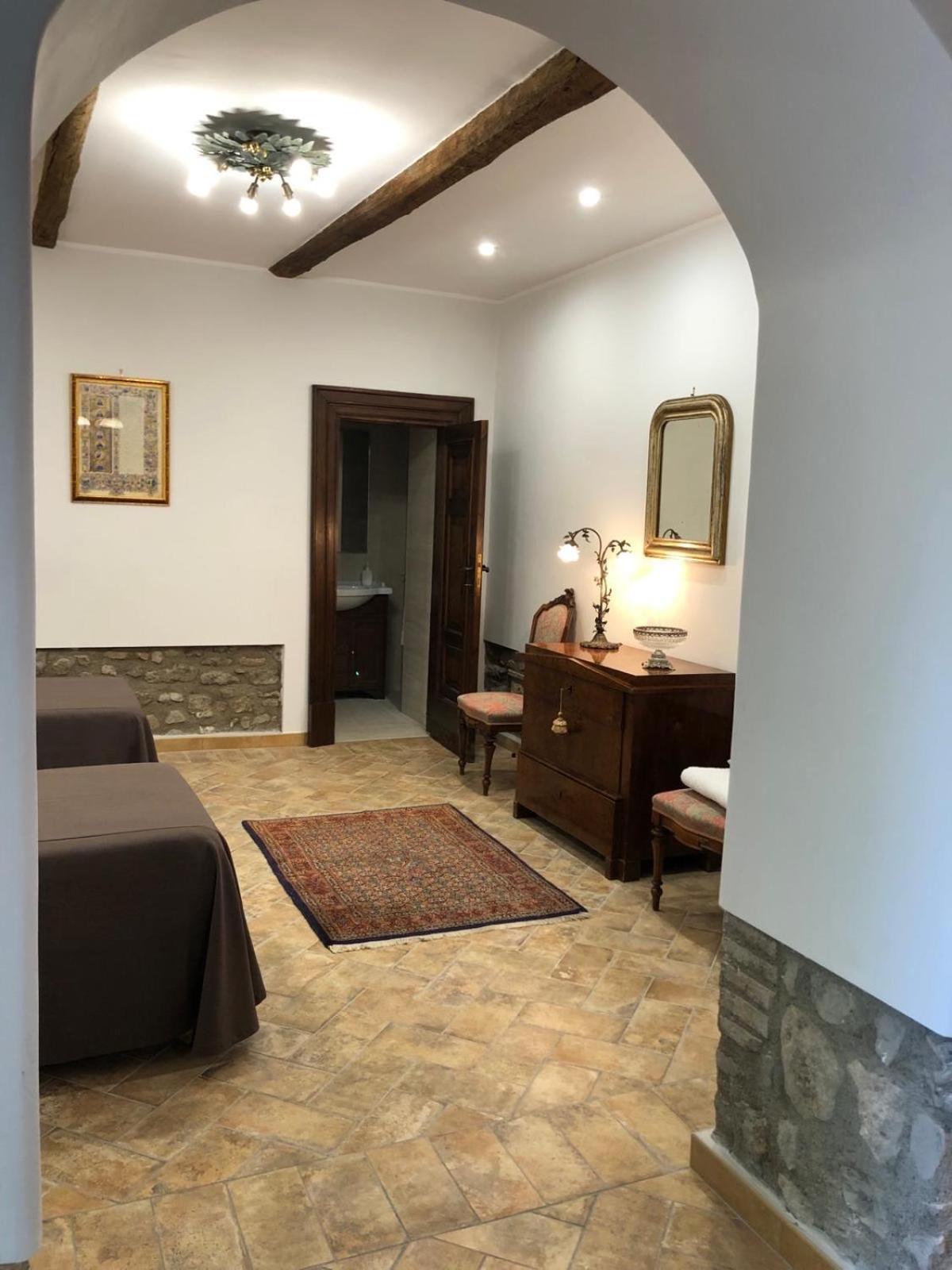 Il Rifugio Del Pellegrino Villa Vetralla Dış mekan fotoğraf